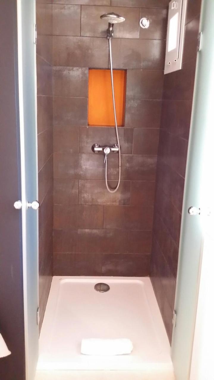Apartamentos Colomar Santa Eularia des Riu Ruang foto