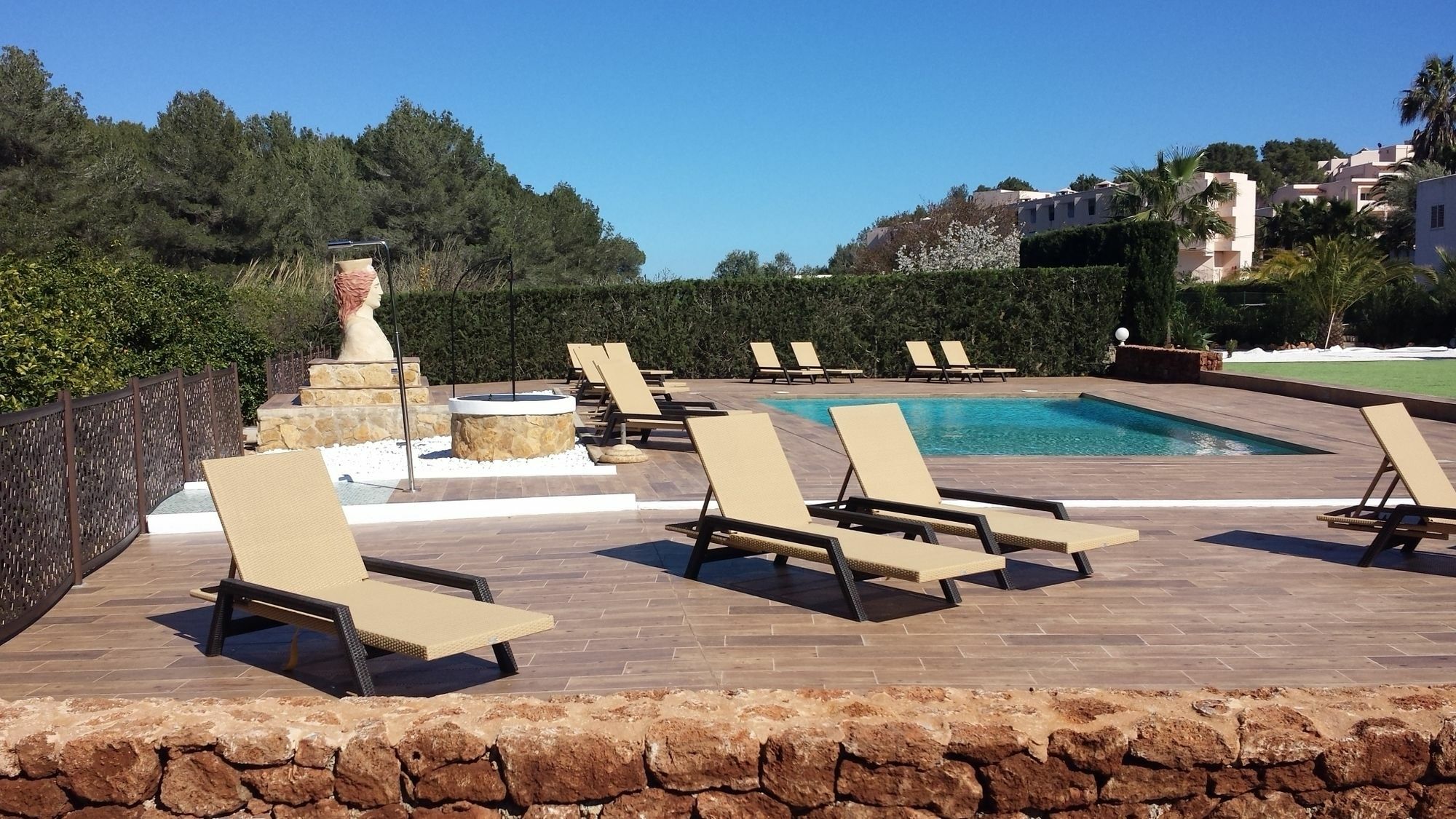 Apartamentos Colomar Santa Eularia des Riu Bagian luar foto